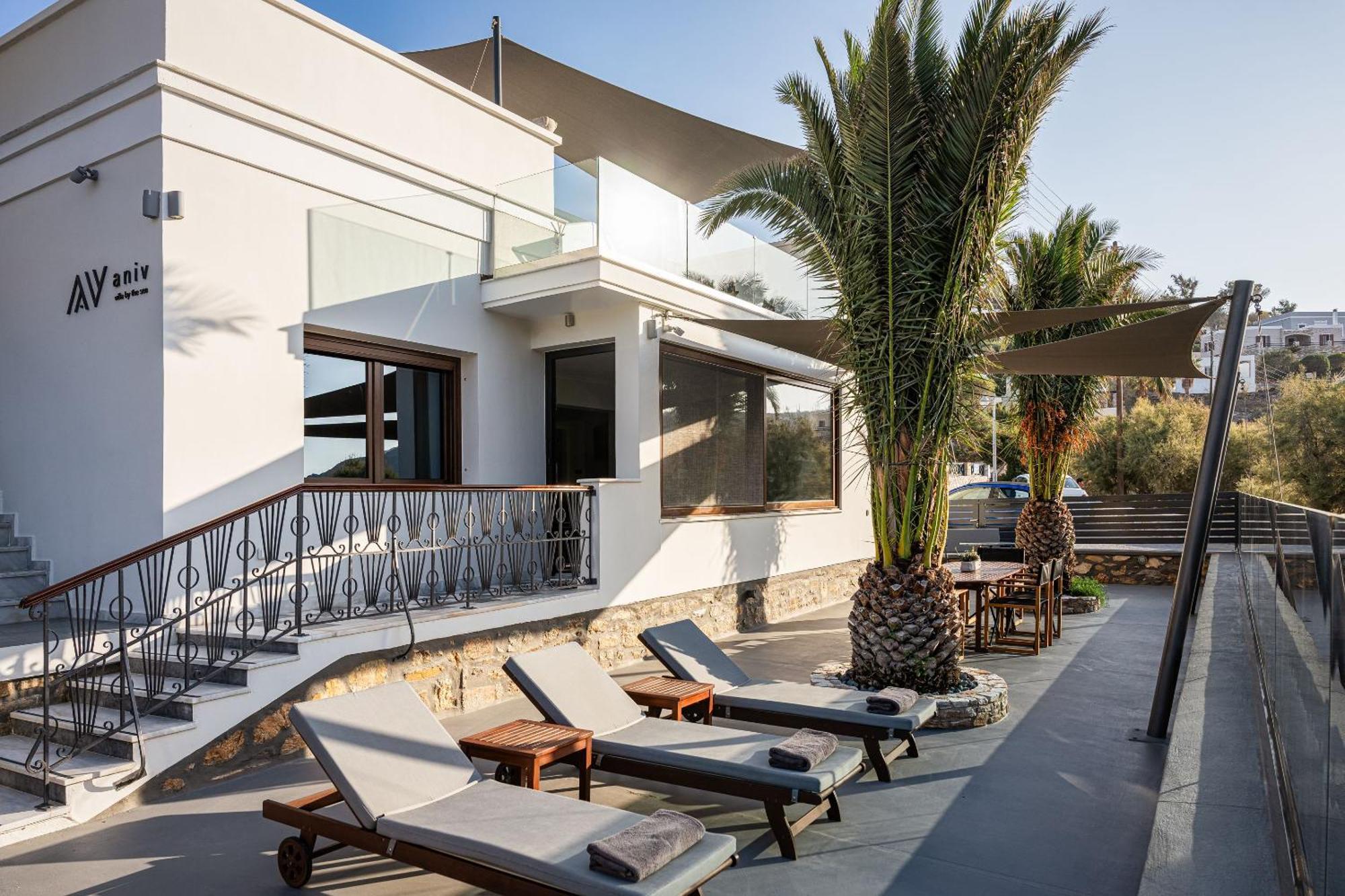 Aniv Villa By The Sea Kini Exterior foto